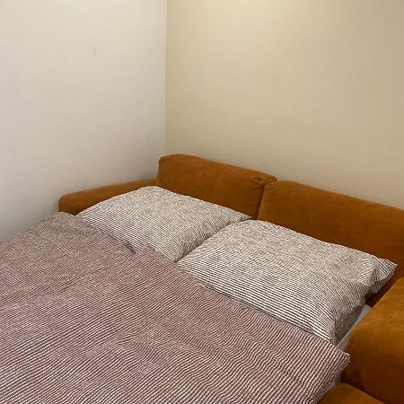 Vityesz Vendégház ** Apartamento Chl'aba Exterior foto