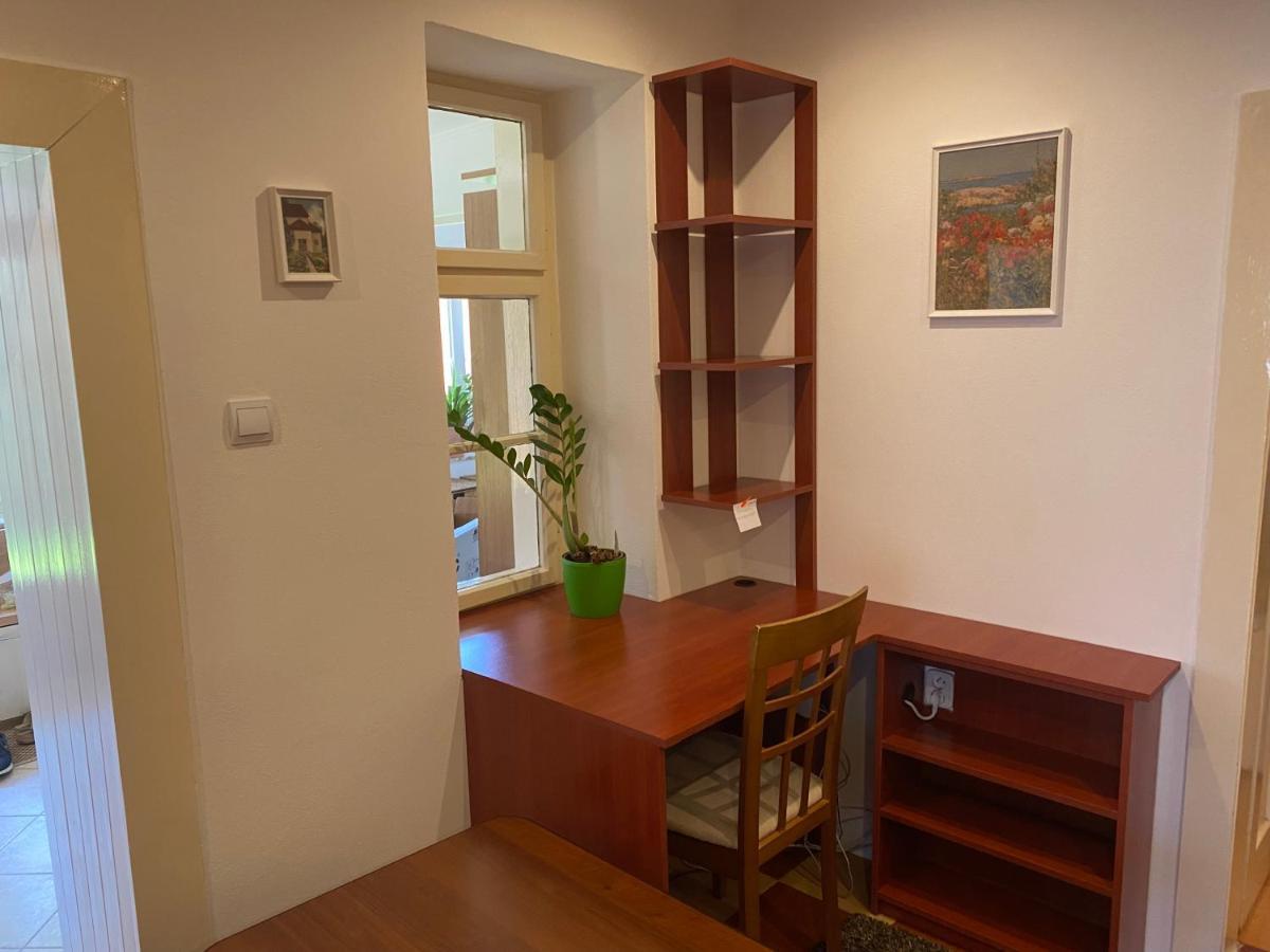 Vityesz Vendégház ** Apartamento Chl'aba Exterior foto