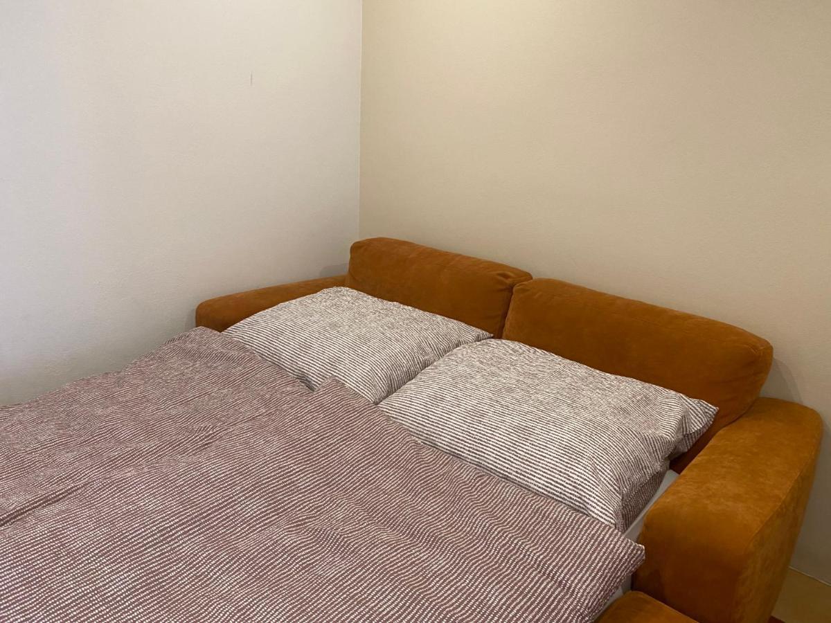 Vityesz Vendégház ** Apartamento Chl'aba Exterior foto